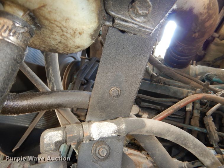 image for item DI2640 2004 International 7400 sewer jetter truck