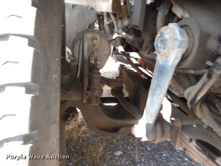 image for item DI2640 2004 International 7400 sewer jetter truck