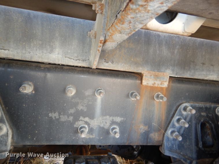 image for item DI2640 2004 International 7400 sewer jetter truck