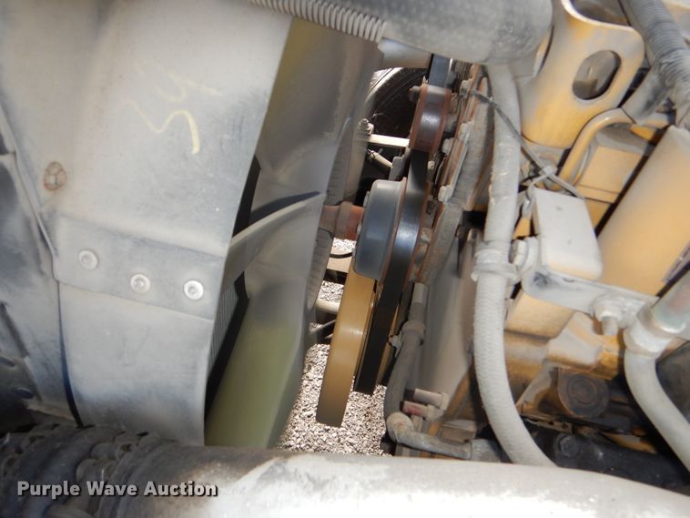 image for item DI2645 1999 GMC T6500 paint striper truck