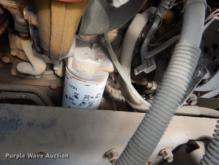 image for item DI2645 1999 GMC T6500 paint striper truck