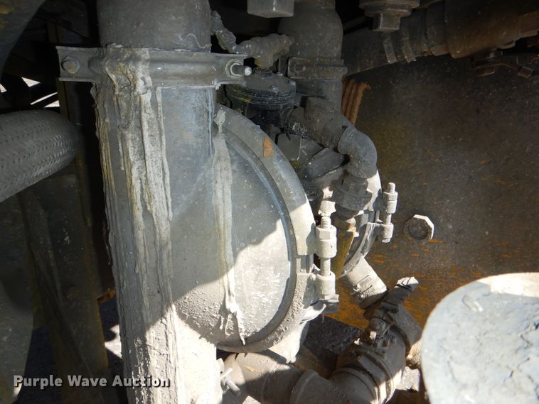 image for item DI2645 1999 GMC T6500 paint striper truck