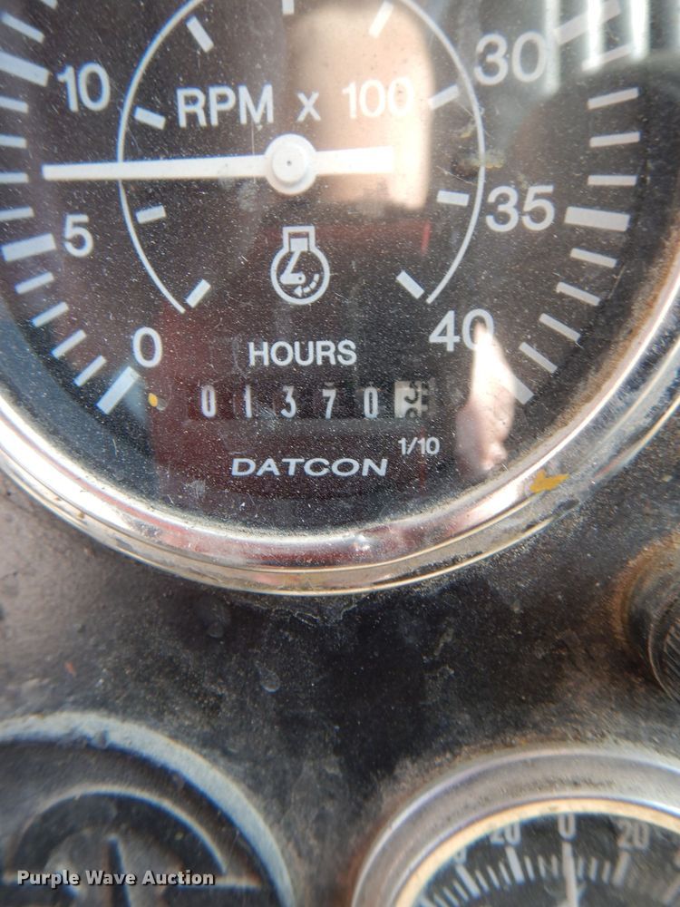 image for item DI2645 1999 GMC T6500 paint striper truck