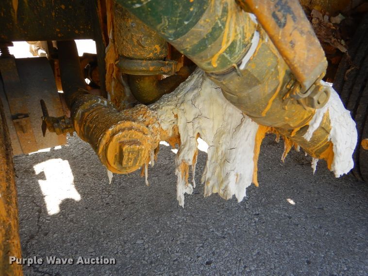 image for item DI2645 1999 GMC T6500 paint striper truck