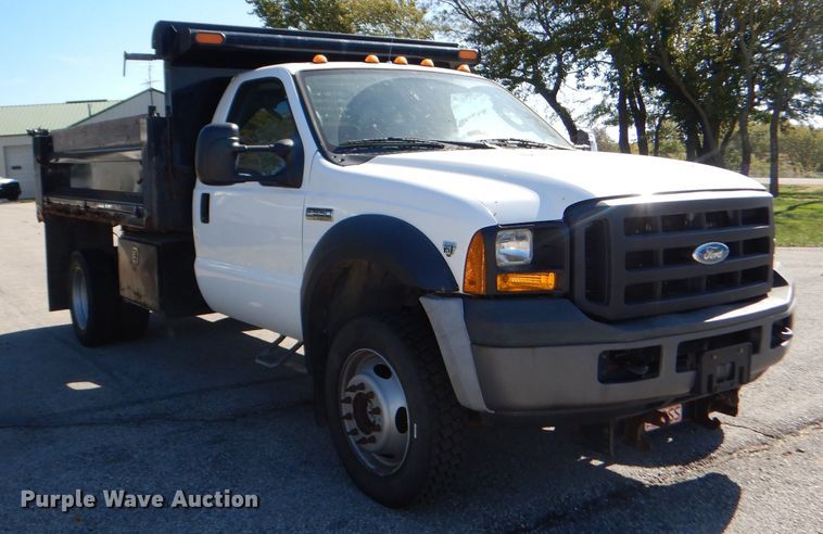 image for item DI2653 2007 Ford F550 Super Duty dump truck