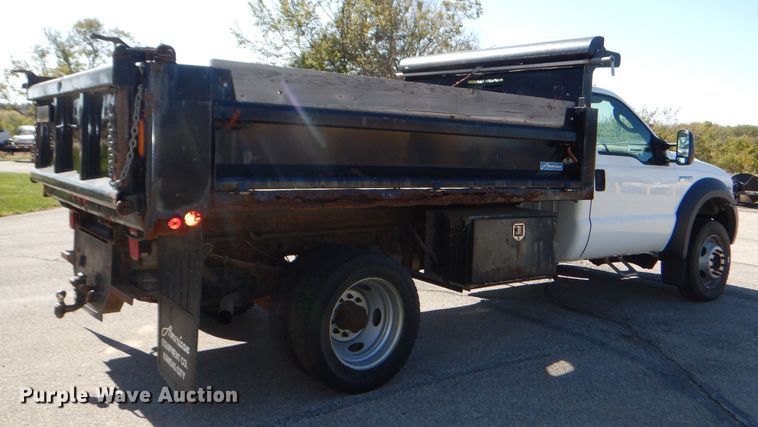 image for item DI2653 2007 Ford F550 Super Duty dump truck