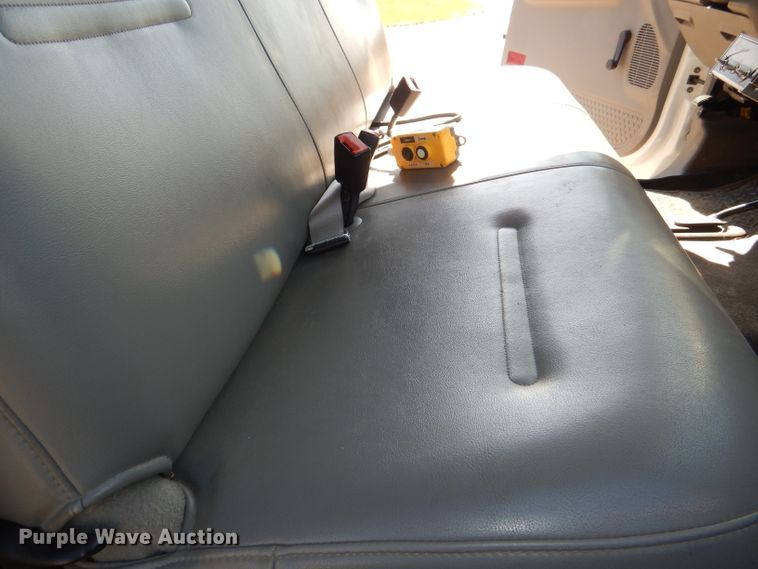 image for item DI2653 2007 Ford F550 Super Duty dump truck