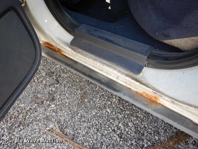 image for item DI2657 2000 Ford Crown Victoria Police Interceptor