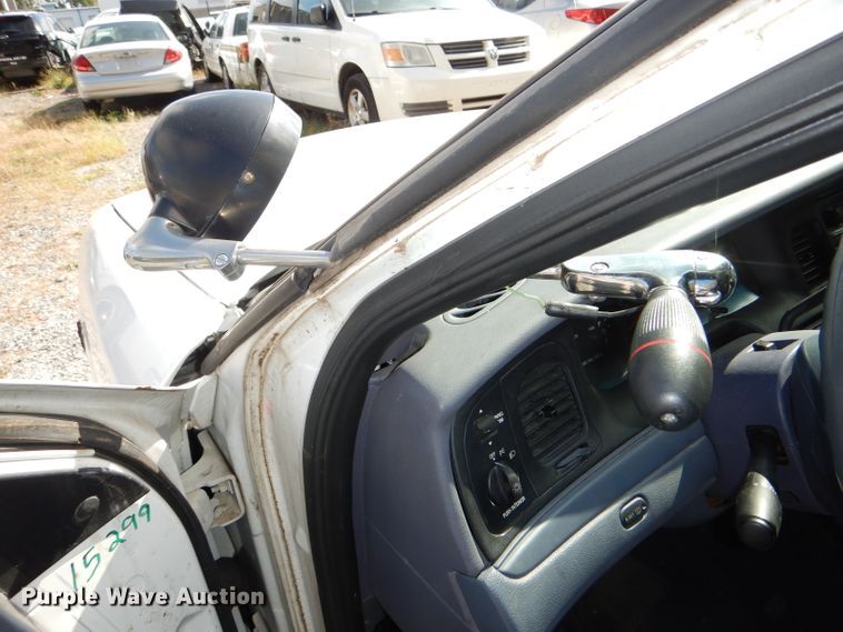 image for item DI2657 2000 Ford Crown Victoria Police Interceptor