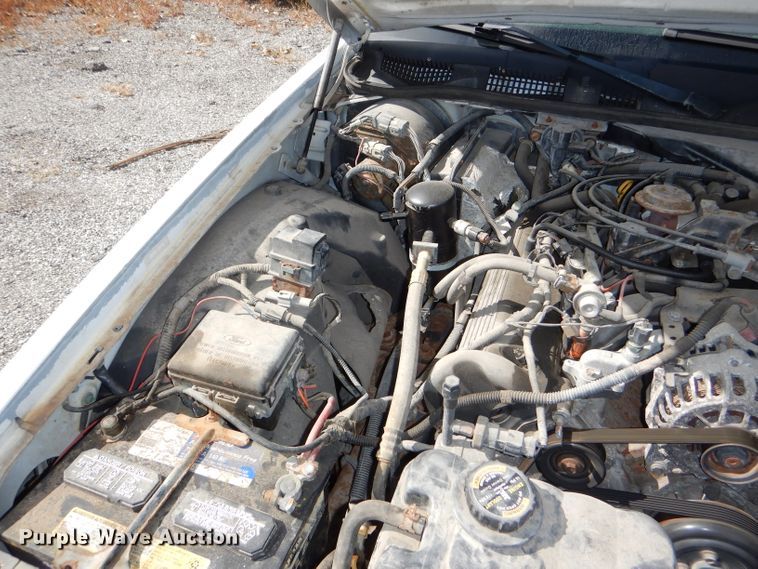 image for item DI2657 2000 Ford Crown Victoria Police Interceptor