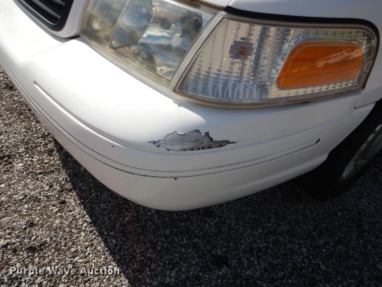 image for item DI2657 2000 Ford Crown Victoria Police Interceptor