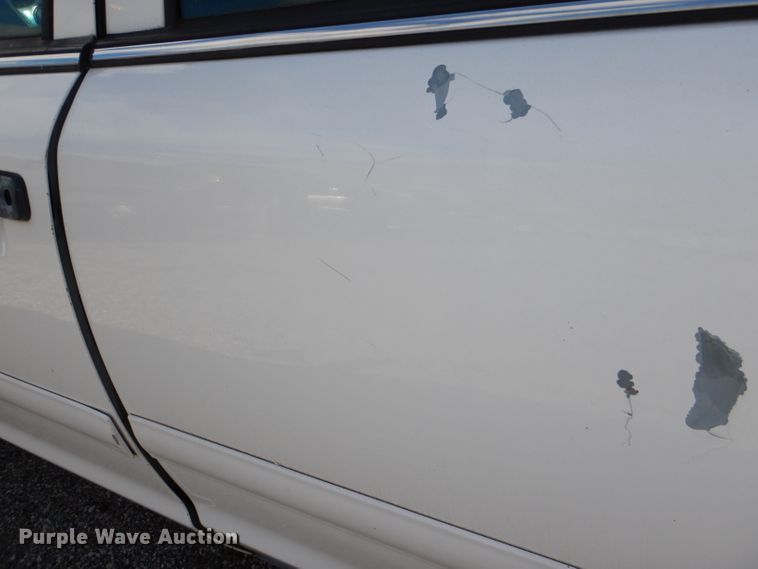 image for item DI2657 2000 Ford Crown Victoria Police Interceptor