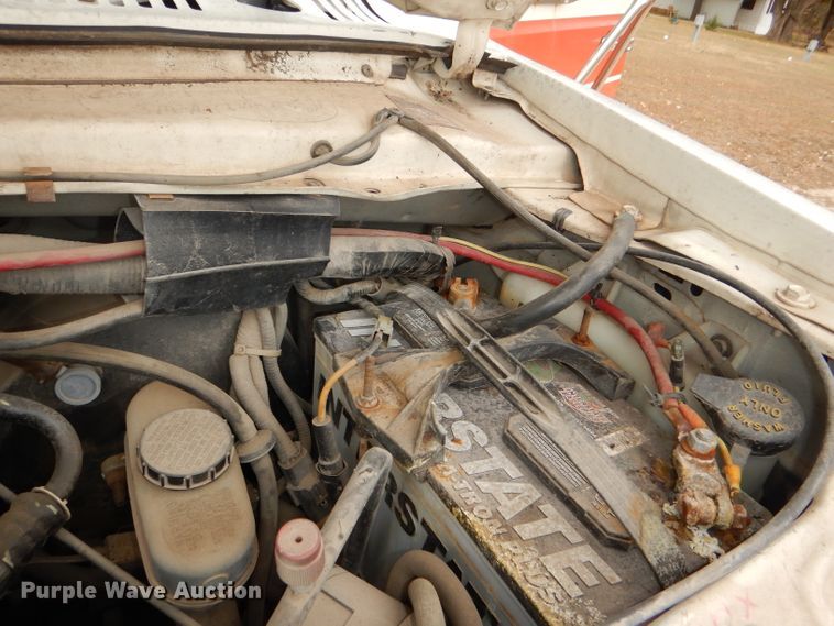 image for item DI2672 1990 Ford Econoline E350 Aerotech shuttle bus