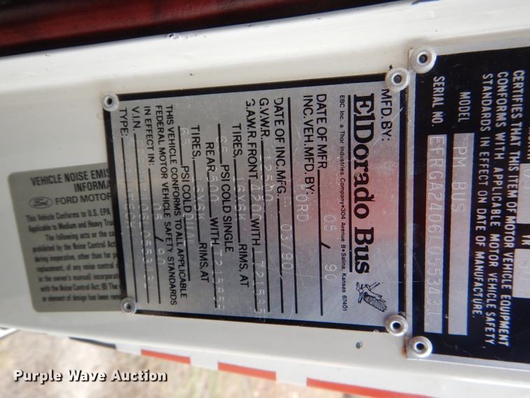 image for item DI2672 1990 Ford Econoline E350 Aerotech shuttle bus