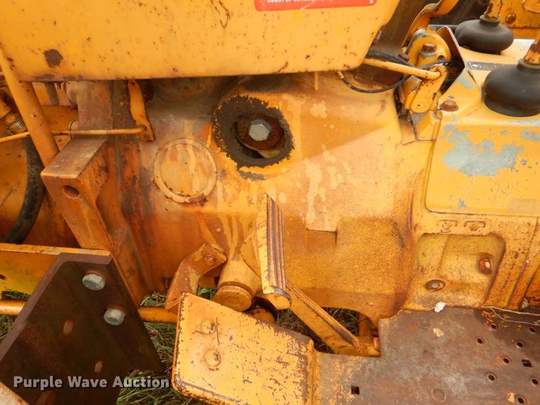 image for item DI2676 1974 John Deere 401B tractor