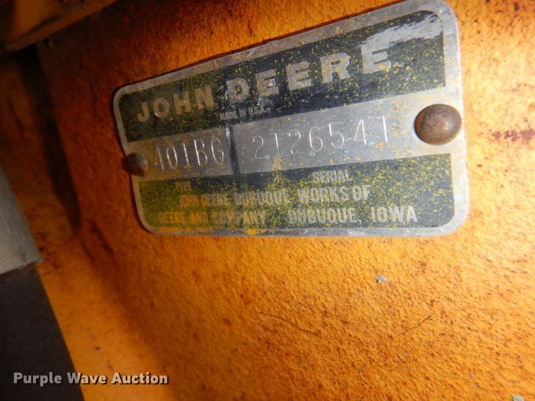 image for item DI2676 1974 John Deere 401B tractor