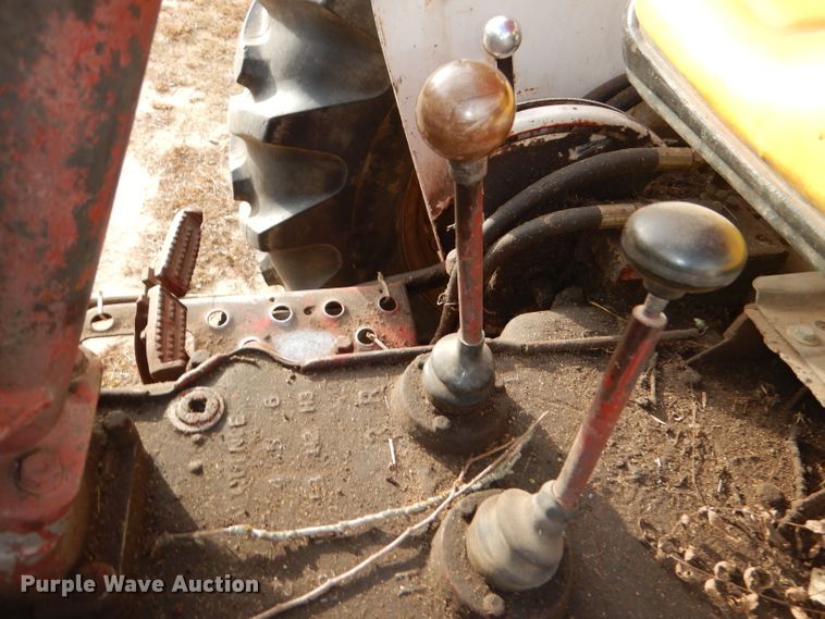 image for item DI2677 1969 David Brown 4600 Select-o-Matic tractor