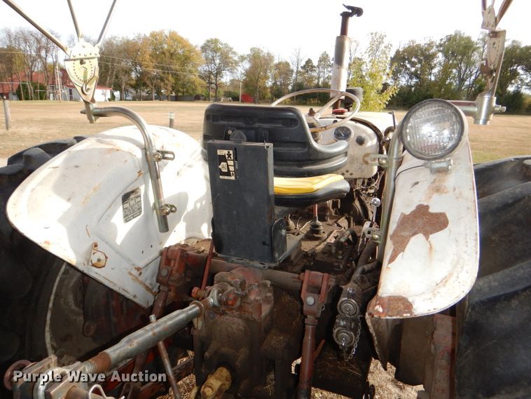 image for item DI2677 1969 David Brown 4600 Select-o-Matic tractor