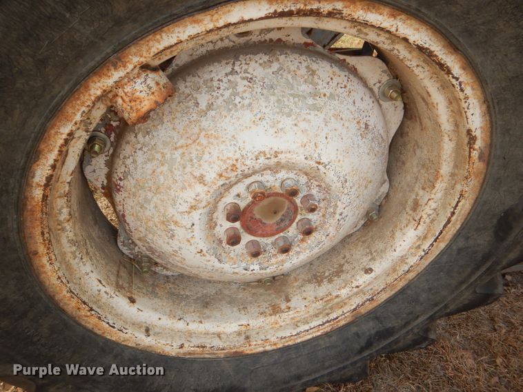 image for item DI2677 1969 David Brown 4600 Select-o-Matic tractor