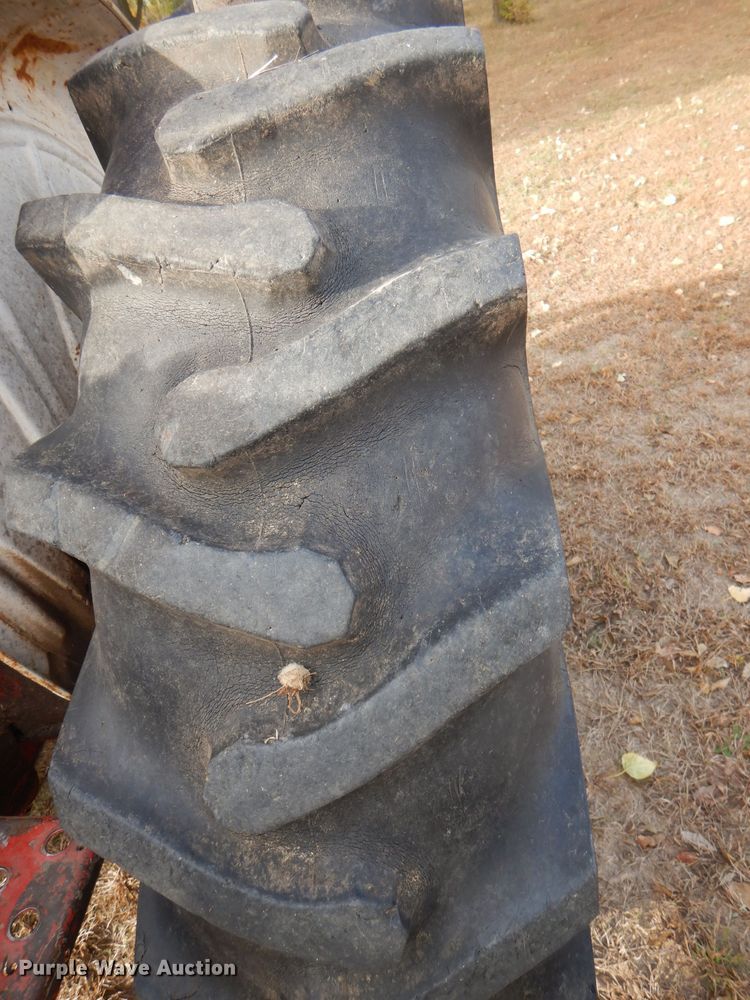 image for item DI2677 1969 David Brown 4600 Select-o-Matic tractor