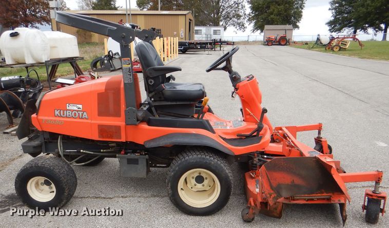 image for item DY9256 Kubota F3680 ZTR lawn mower