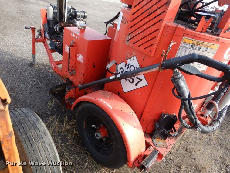 image for item EC9001 2004 Crafco SS125 crack sealer