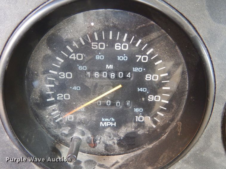 image for item EC9002 1991 Dodge D150 pickup truck