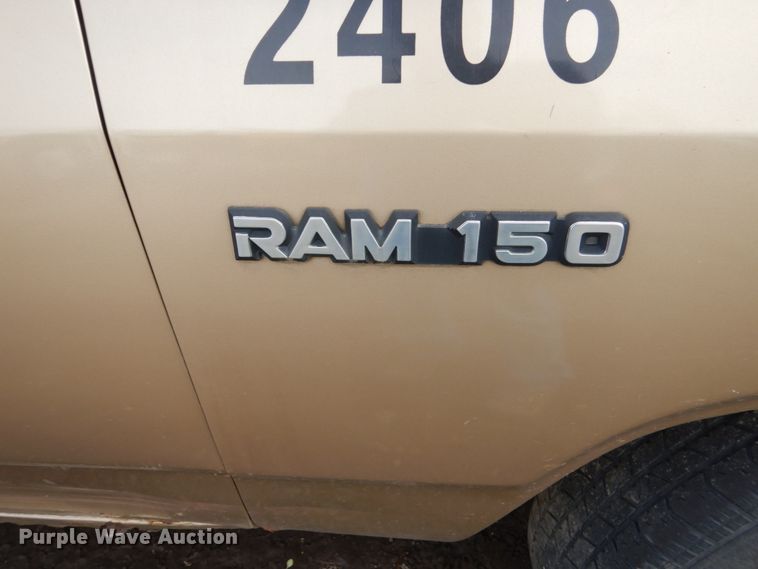 image for item EC9002 1991 Dodge D150 pickup truck