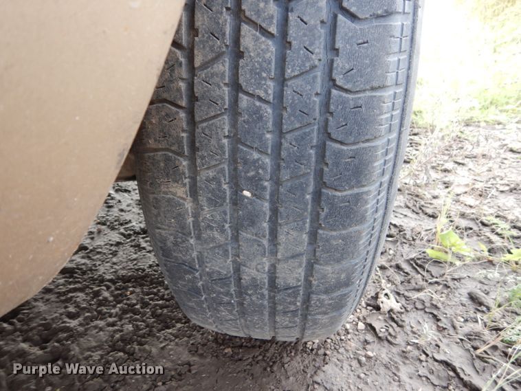 image for item EC9002 1991 Dodge D150 pickup truck