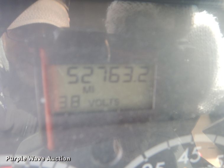 image for item EC9003 2004 Freightliner FL80 refuse truck