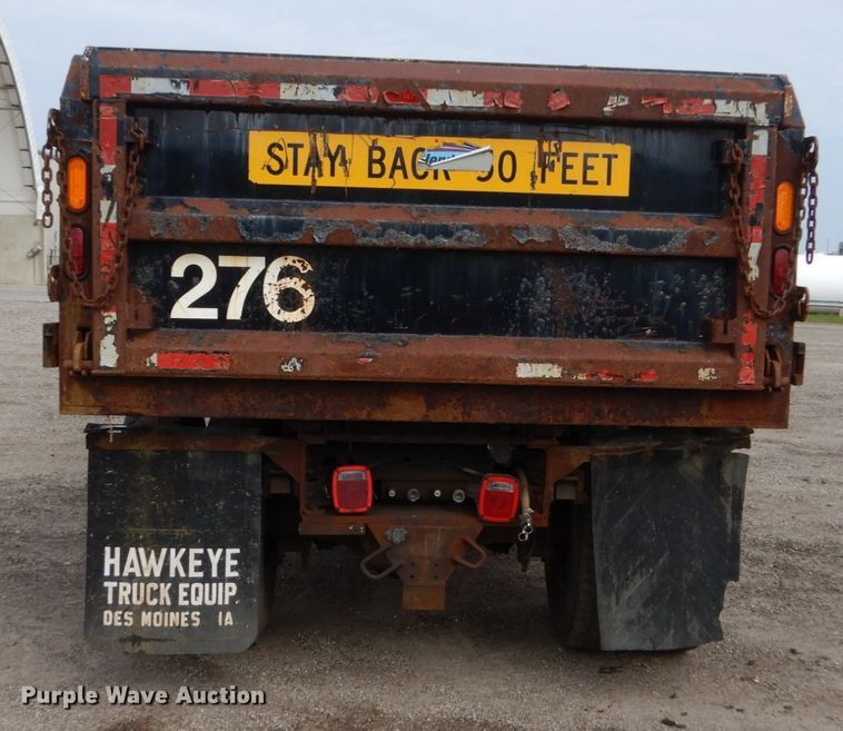 image for item EC9004 1992 International 4900 dump truck