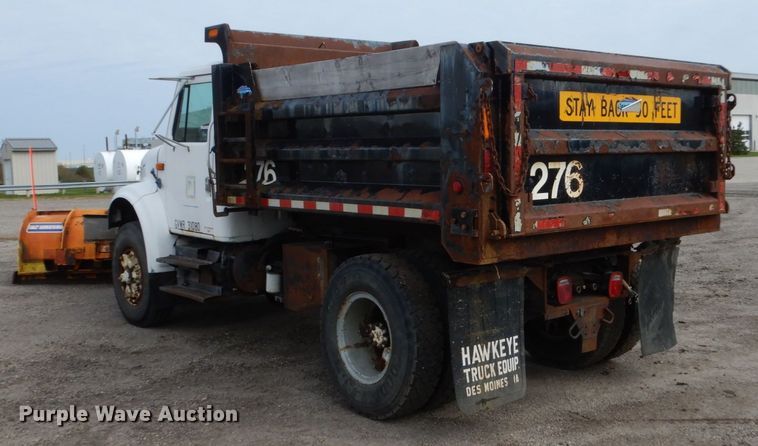 image for item EC9004 1992 International 4900 dump truck