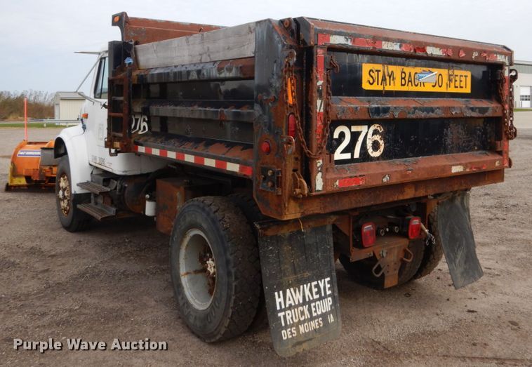 image for item EC9004 1992 International 4900 dump truck