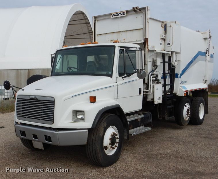 image for item EC9005 2001 Freightliner FL80 refuse truck