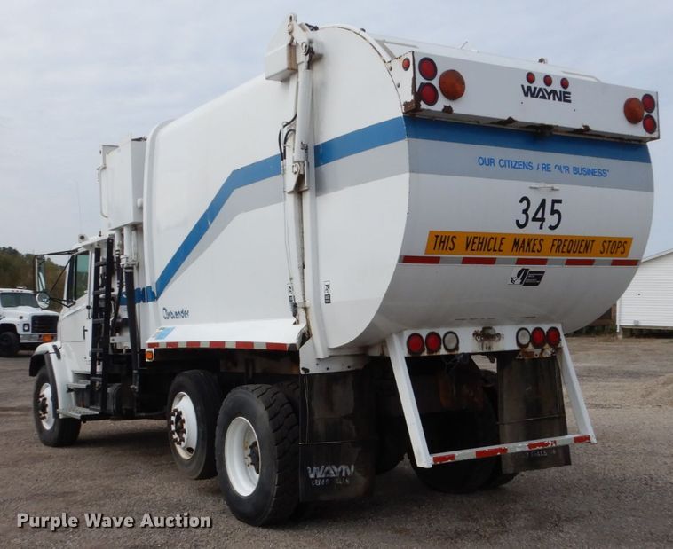 image for item EC9005 2001 Freightliner FL80 refuse truck