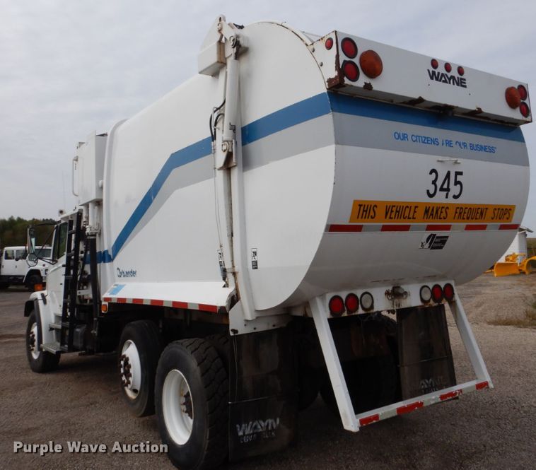 image for item EC9005 2001 Freightliner FL80 refuse truck