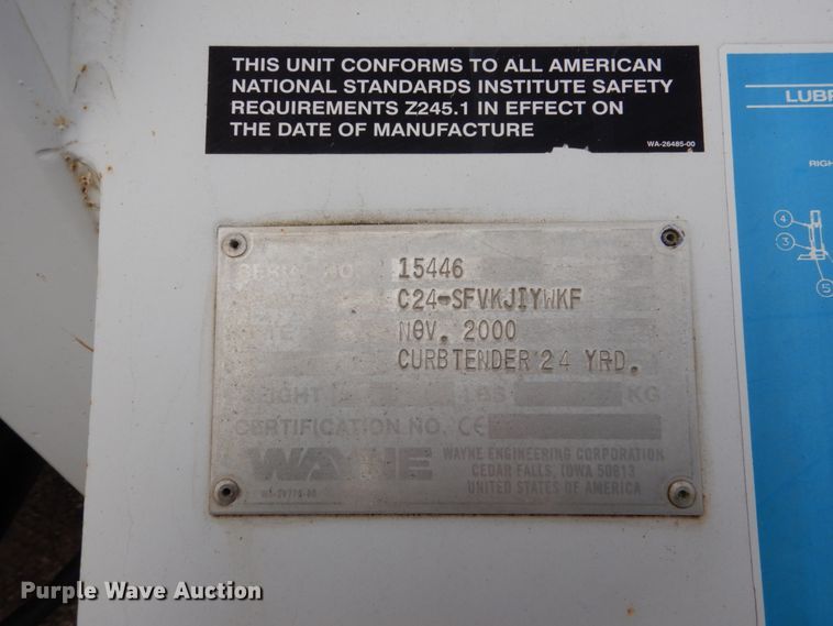 image for item EC9005 2001 Freightliner FL80 refuse truck