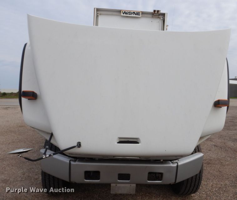 image for item EC9005 2001 Freightliner FL80 refuse truck