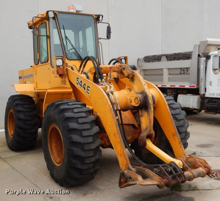 image for item EC9006 1988 John Deere 544E wheel loader