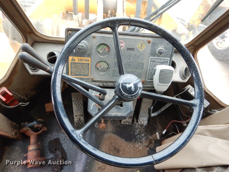 image for item EC9006 1988 John Deere 544E wheel loader