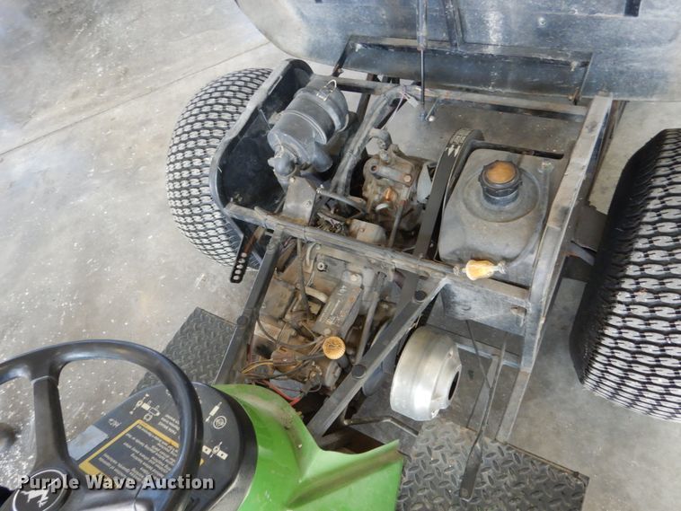 image for item EC9015 John Deere 1200A bunker rake