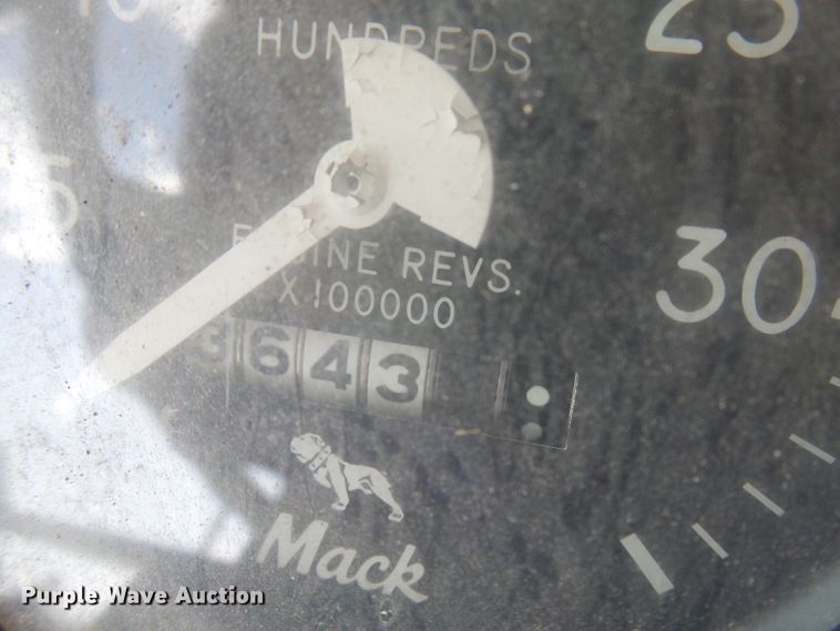 image for item EF9567 1968 Mack FL711LST tank truck