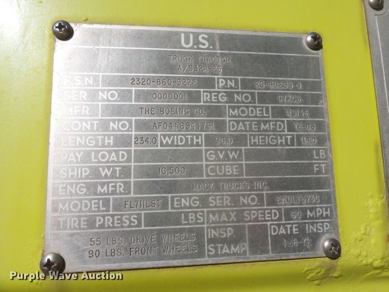 image for item EF9567 1968 Mack FL711LST tank truck