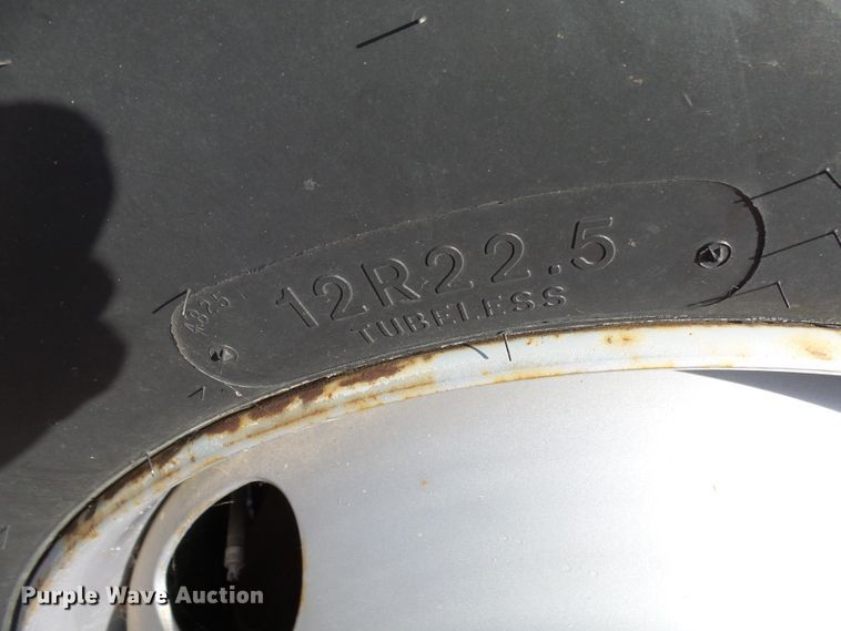 image for item EF9567 1968 Mack FL711LST tank truck