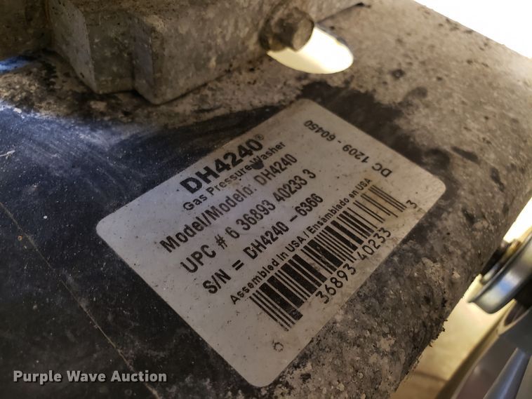 image for item ET9905 DeWalt DH4240 pressure washer