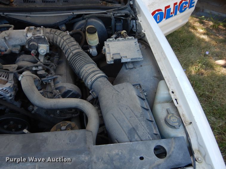image for item FI9957 2005 Ford Crown Victoria Police Interceptor