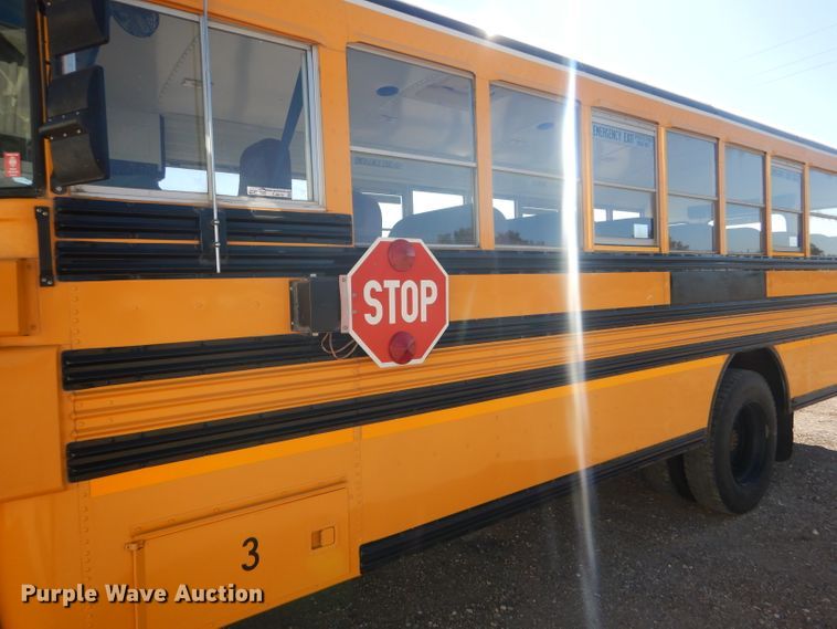 image for item FJ9819 2000 Freightliner FS65 school bus