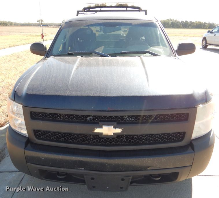 image for item FJ9823 2007 Chevrolet Silverado 1500 Ext. Cab pickup truck