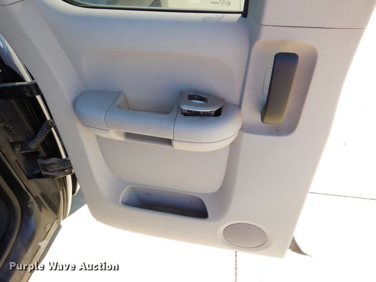 image for item FJ9823 2007 Chevrolet Silverado 1500 Ext. Cab pickup truck