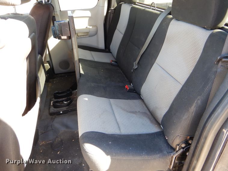 image for item FJ9823 2007 Chevrolet Silverado 1500 Ext. Cab pickup truck